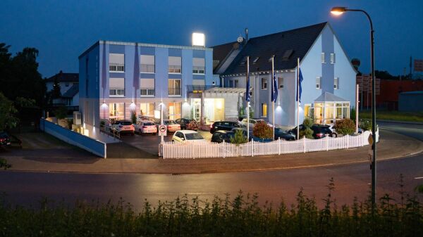 Hotel Restaurant Vater Rhein, Wörth am Rhein Hotel Restaurant Vater Rhein, Wörth am Rhein